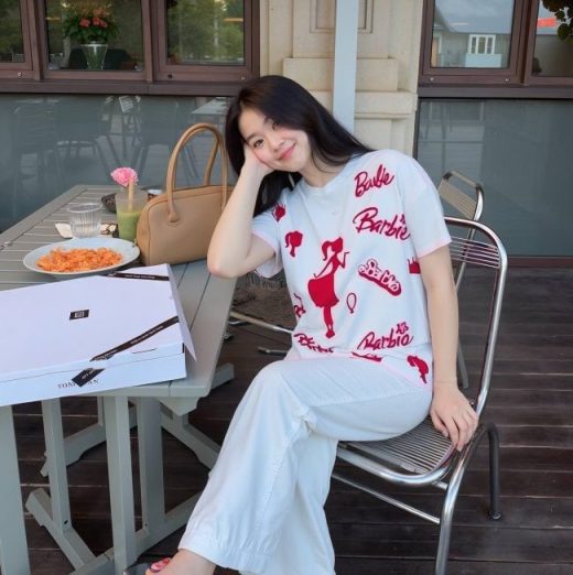 تیشرت سفید دخترانه