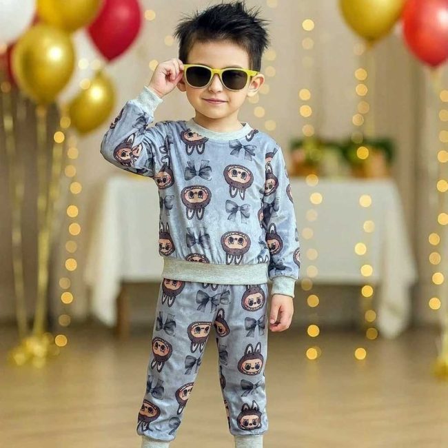 بلوز شلوار بچگانه طرح کرومی – لباس راحتی مخملی کودک (سایز ۱ تا ۷ سال) - Image 3